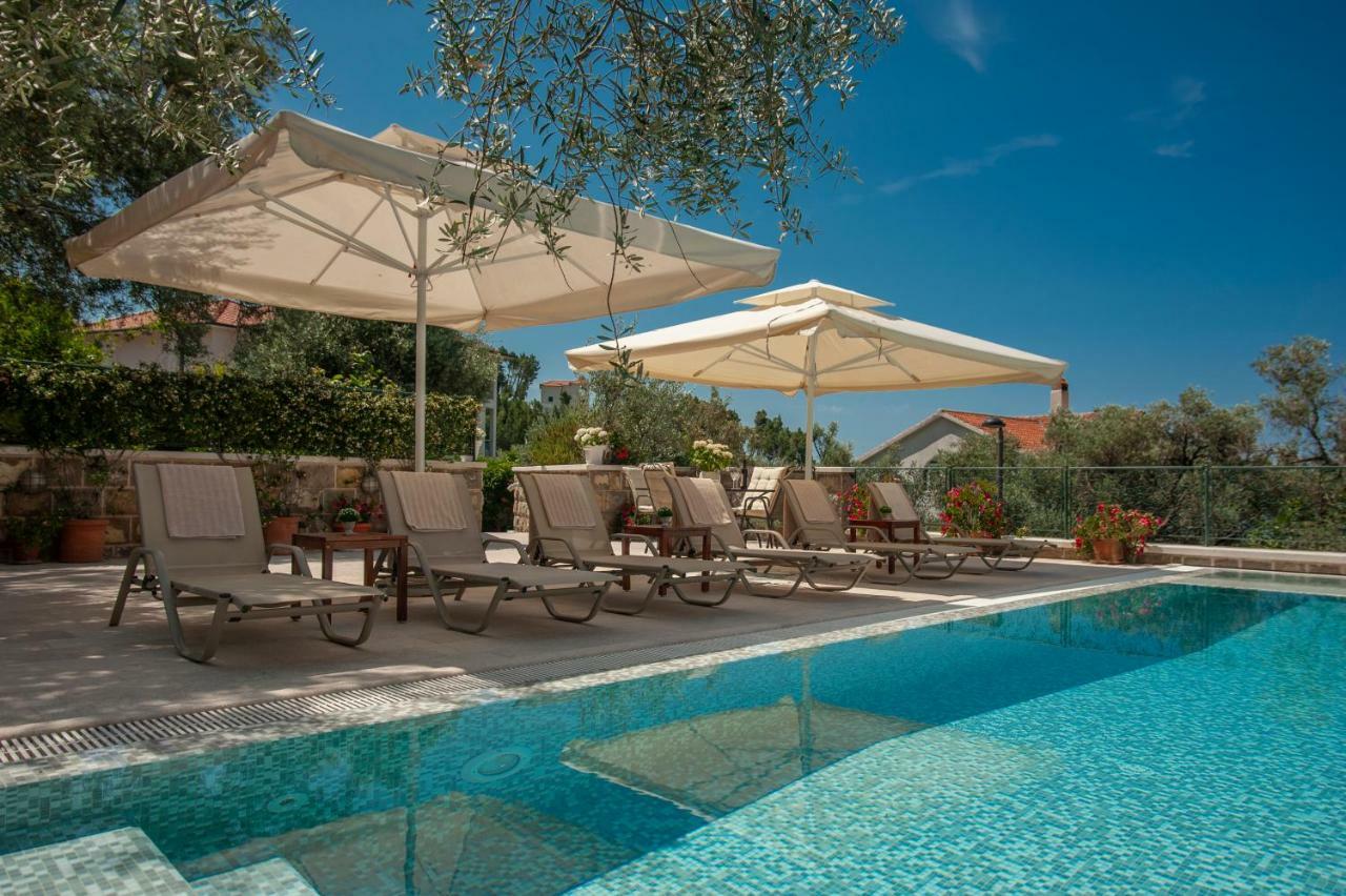 Villa Stevan Sveti Stefan Buitenkant foto